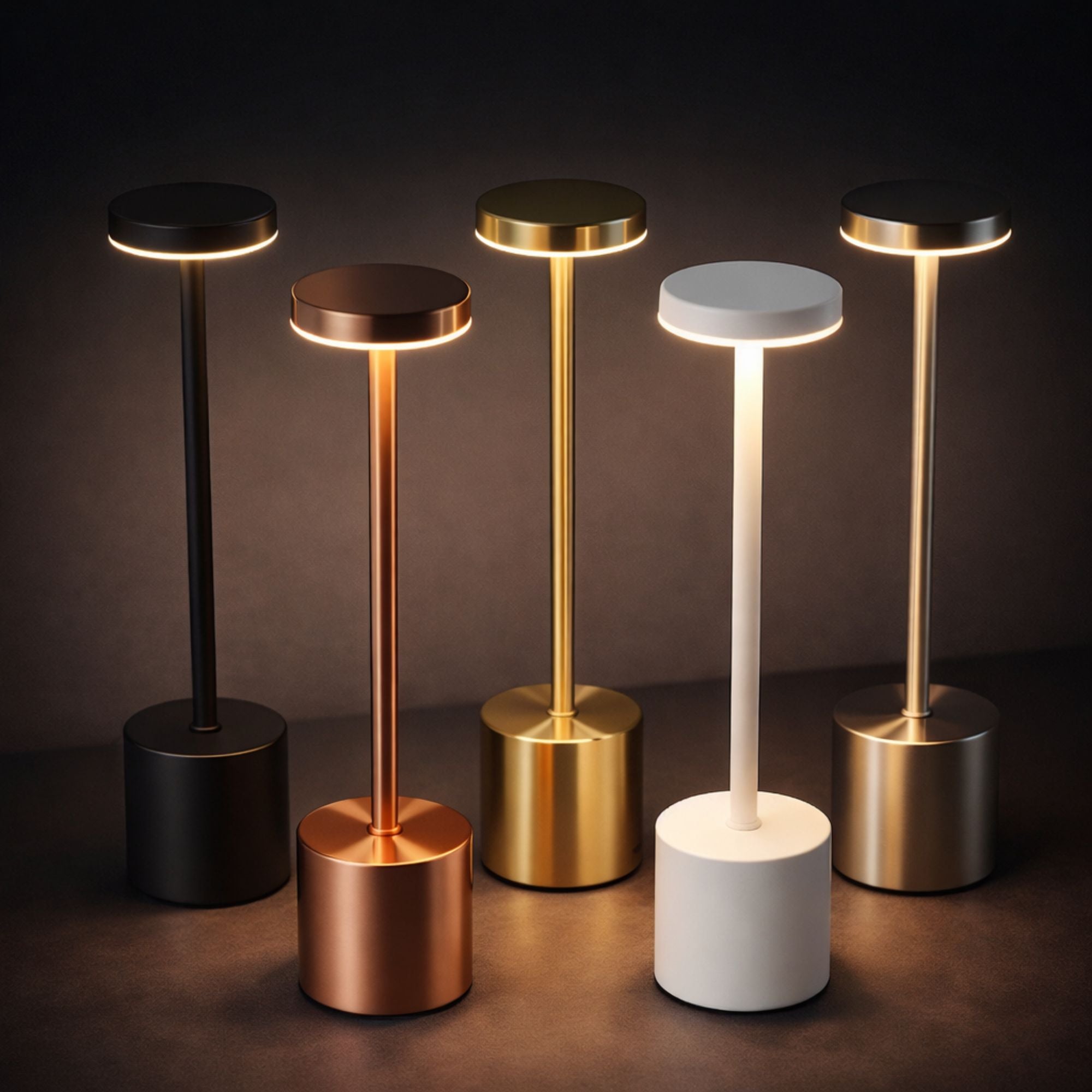 Bordslampa LED i metall med uppladdningsbart batteri i flera färger svart guld vit silver och rose