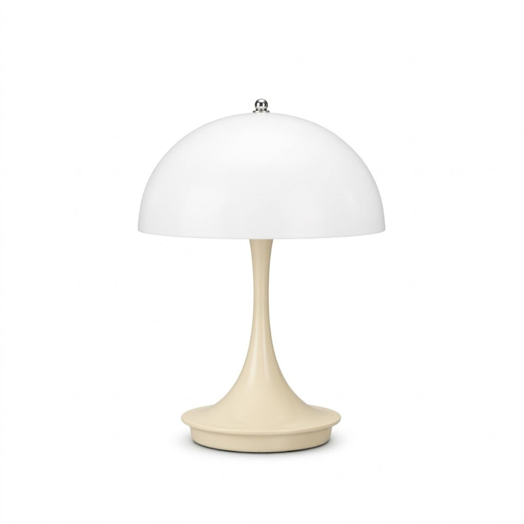 Beige portabel LED bordslampa i svampdesign med vit skärm på vit bakgrund