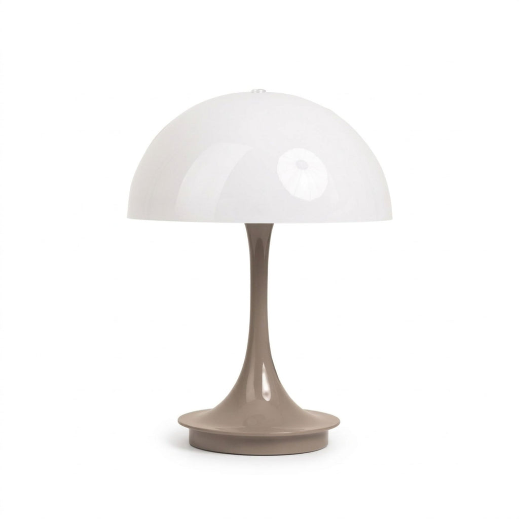 Grå portabel LED bordslampa i svampdesign med vit skärm på vit bakgrund