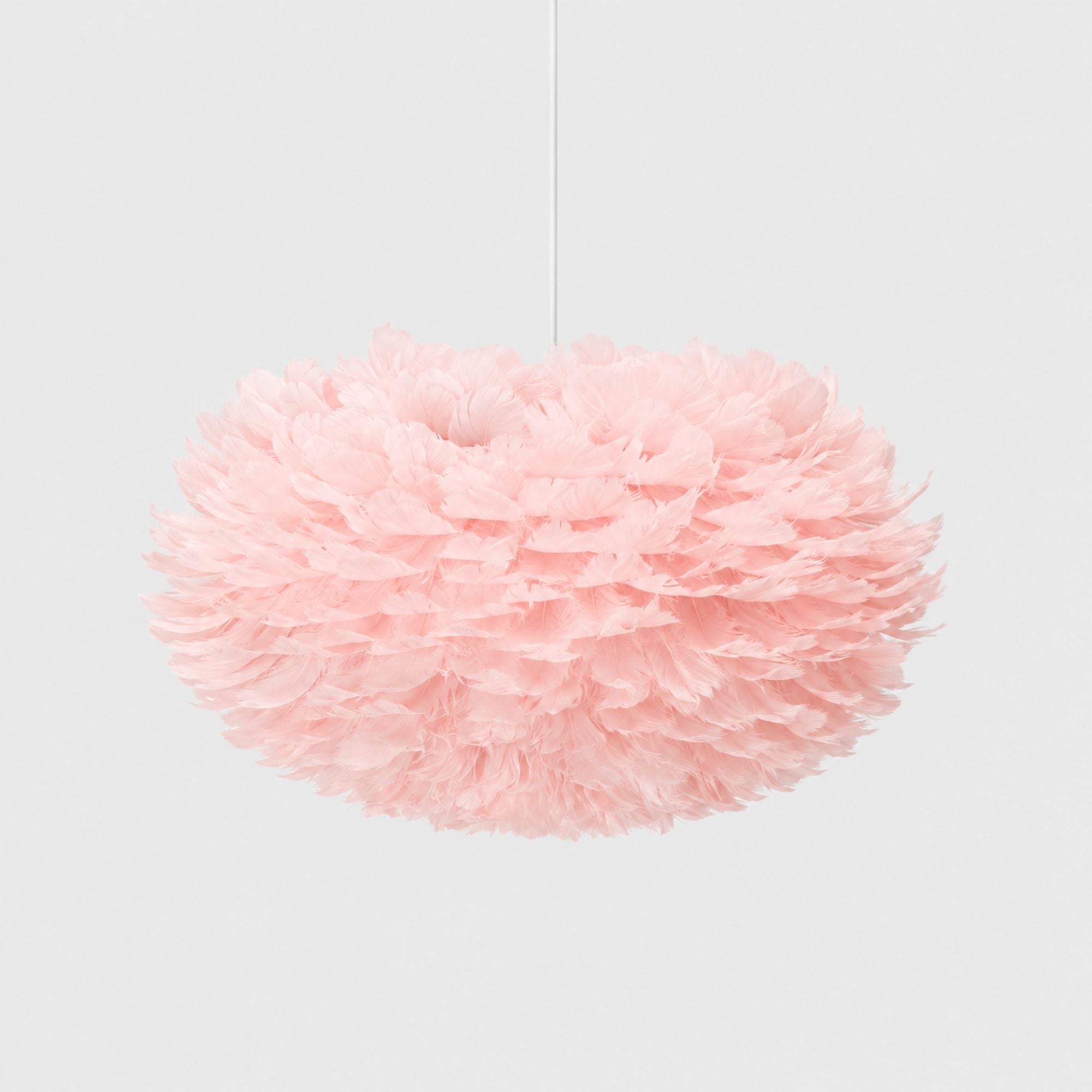 Rosa fjäderlampa 40 cm med justerbar upphängning för ett mjukt och dekorativt ljus.