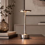 uppladdningsbar-led-bordslampa-hall-metall-modern-inredning.jpg