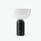 KINZO bordslampa i svart marmor med vit lampskärm