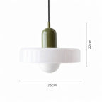Färgglad retro taklampa i metall med rund form och mått 25 cm i diameter och 22 cm höjd