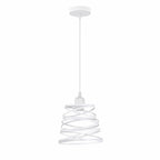Taklampa vit industriell pendellampa i metall med spiralformad lampskärm för kök och matbord.
